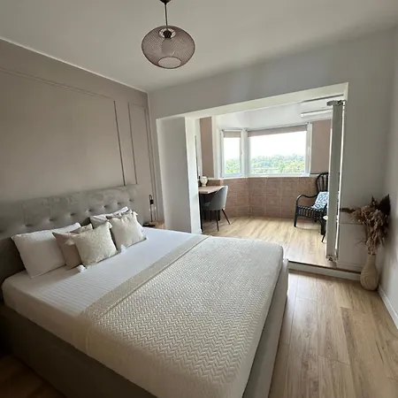 Park View Tineretului Апартаменти Бухарест