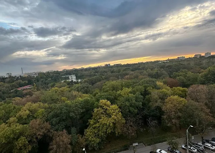 Park View Tineretului Bükreş