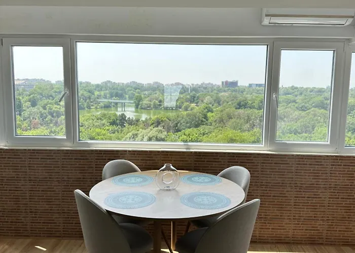 Park View Tineretului Бухарест